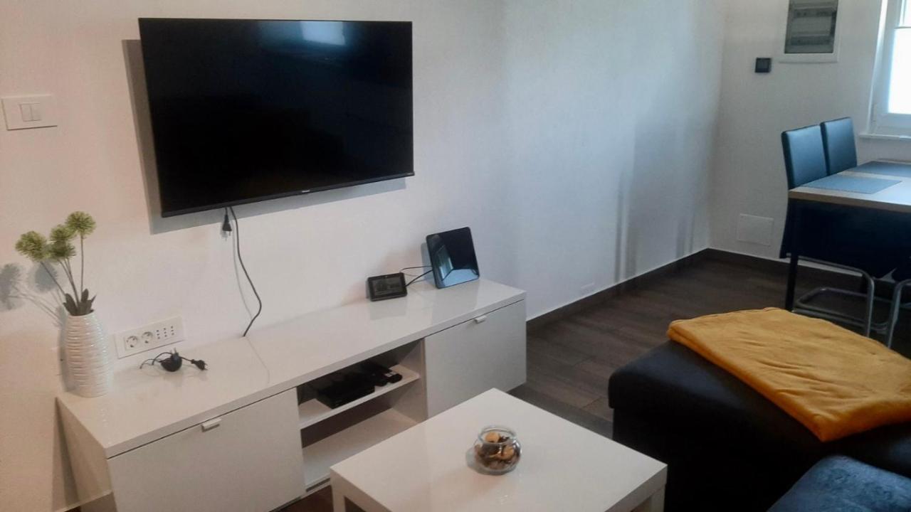 Apartma Lima Ancarano Esterno foto