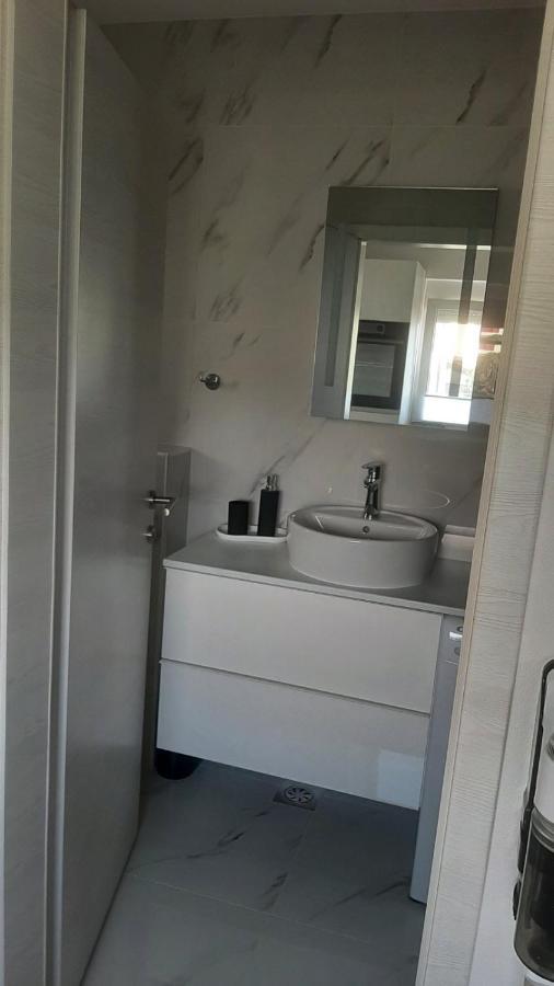 Apartma Lima Ancarano Esterno foto
