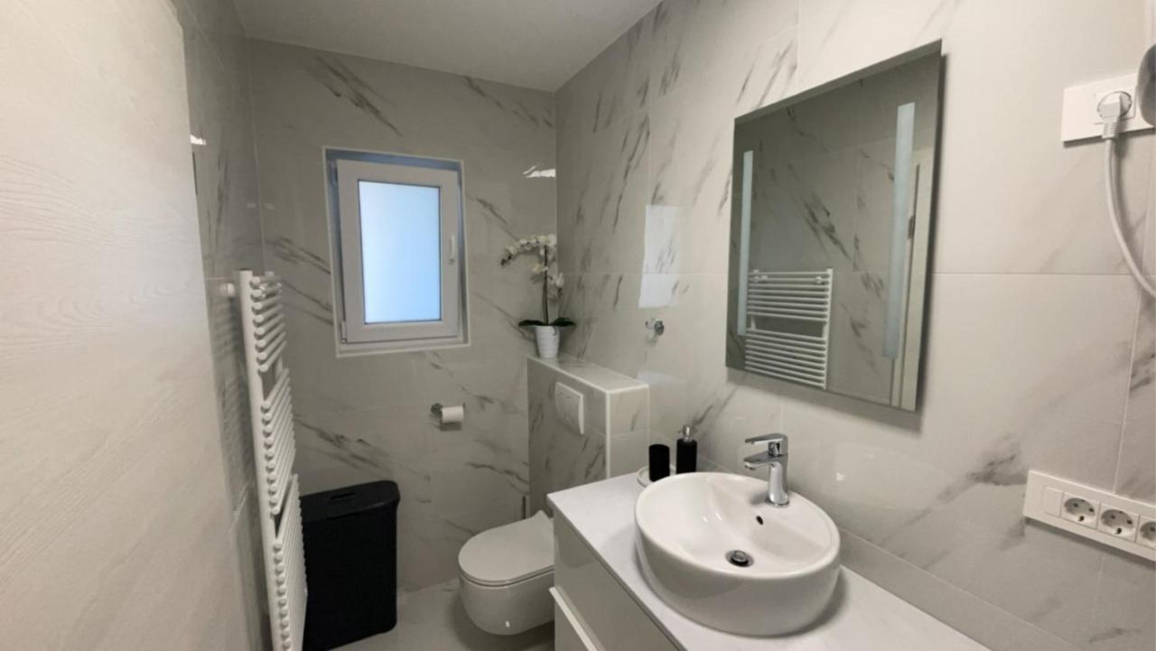 Apartma Lima Ancarano Esterno foto